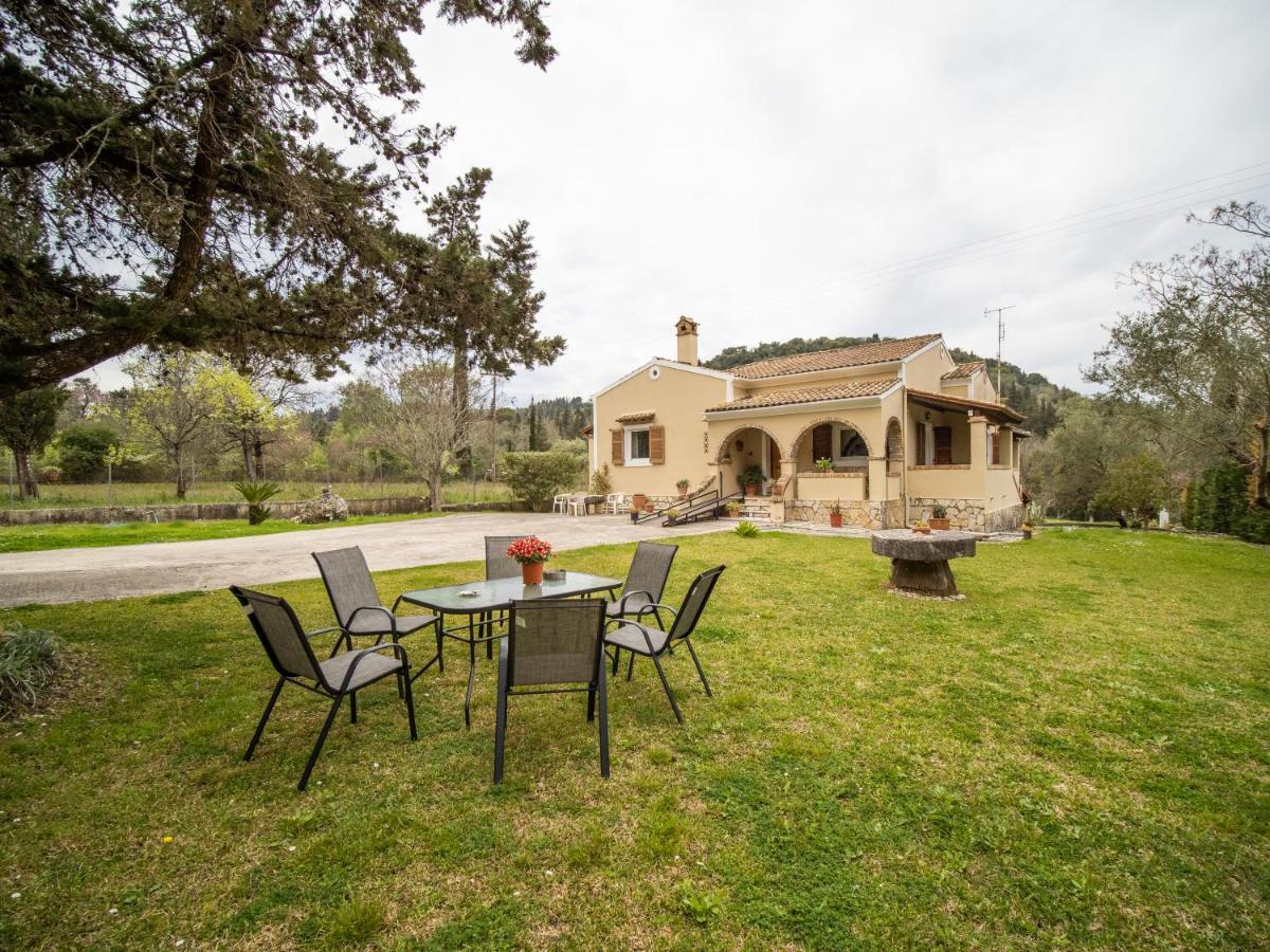 Villa Haris Gazátika Exteriér fotografie